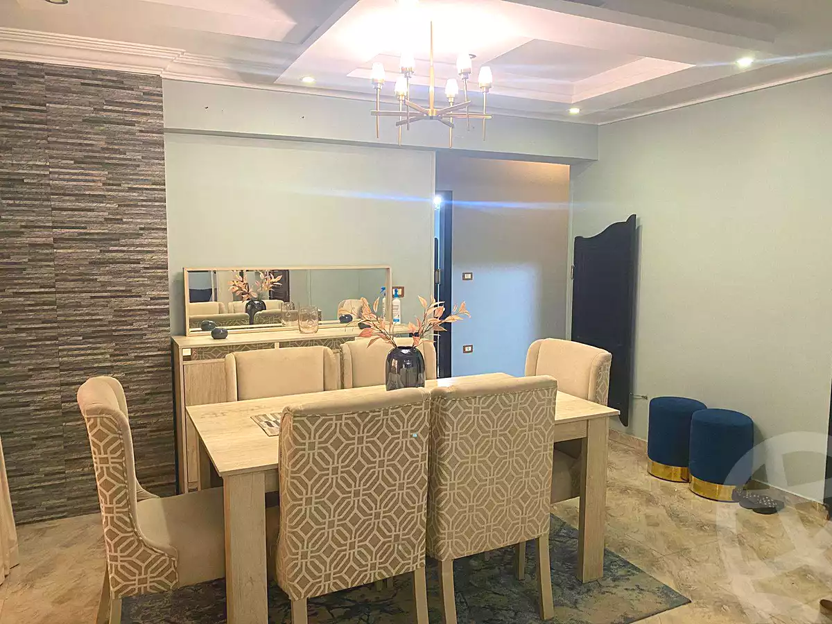 https://aqarmap.com.eg/en/listing/6686248-for-sale-cairo-helwan-helwan-el-sharkeya-mostafa-safwat-st