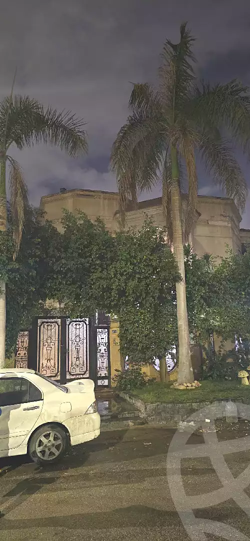 https://aqarmap.com.eg/ar/listing/6686393-for-sale-cairo-new-cairo-el-ahyaa-first-neighborhood-street-1