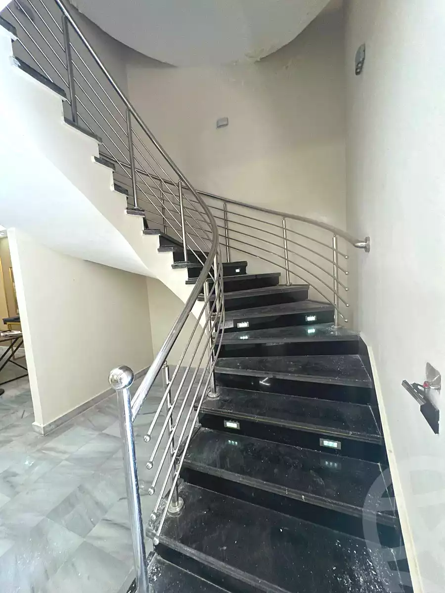 https://aqarmap.com.eg/en/listing/6686448-for-rent-cairo-new-cairo-compounds-golden-heights-1