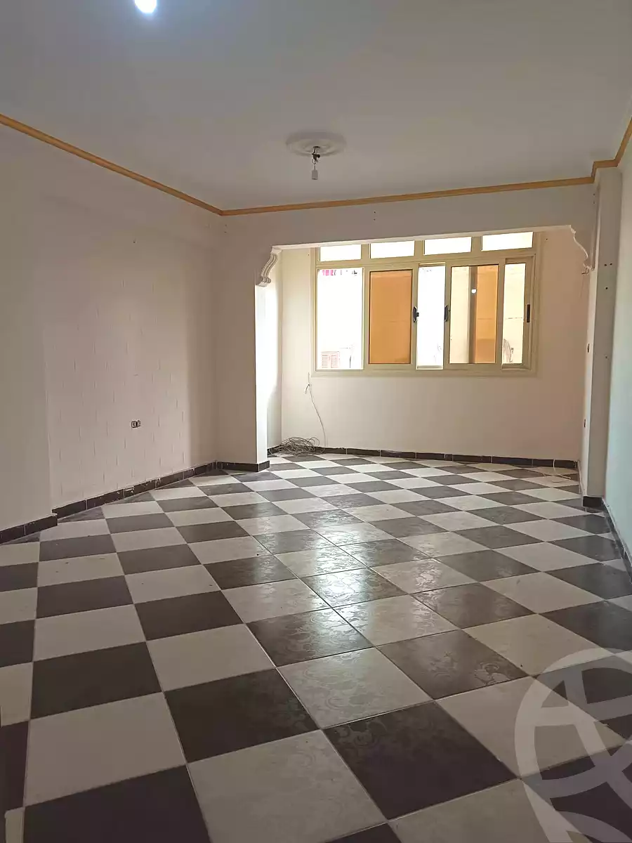 https://aqarmap.com.eg/ar/listing/6686460-for-sale-alexandria-sydy-bshr-sydy-bshr-bhry-shr-mhmd-njyb