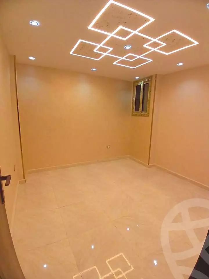 https://aqarmap.com.eg/ar/listing/6686472-for-sale-alexandria-el-asafra-l-sfr-bhry