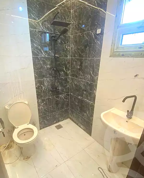 https://aqarmap.com.eg/ar/listing/6687305-for-sale-cairo-6th-of-october-el-ahyaa-neighborhood-3rd-al-hay-al-thalith-st