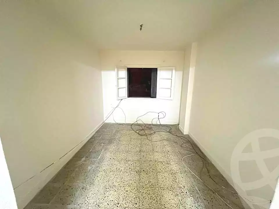 https://aqarmap.com.eg/ar/listing/6688123-for-rent-alexandria-sydy-bshr