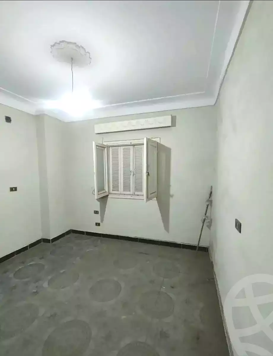 https://aqarmap.com.eg/ar/listing/6688987-for-sale-alexandria-moharram-bey-el-rasafa-st