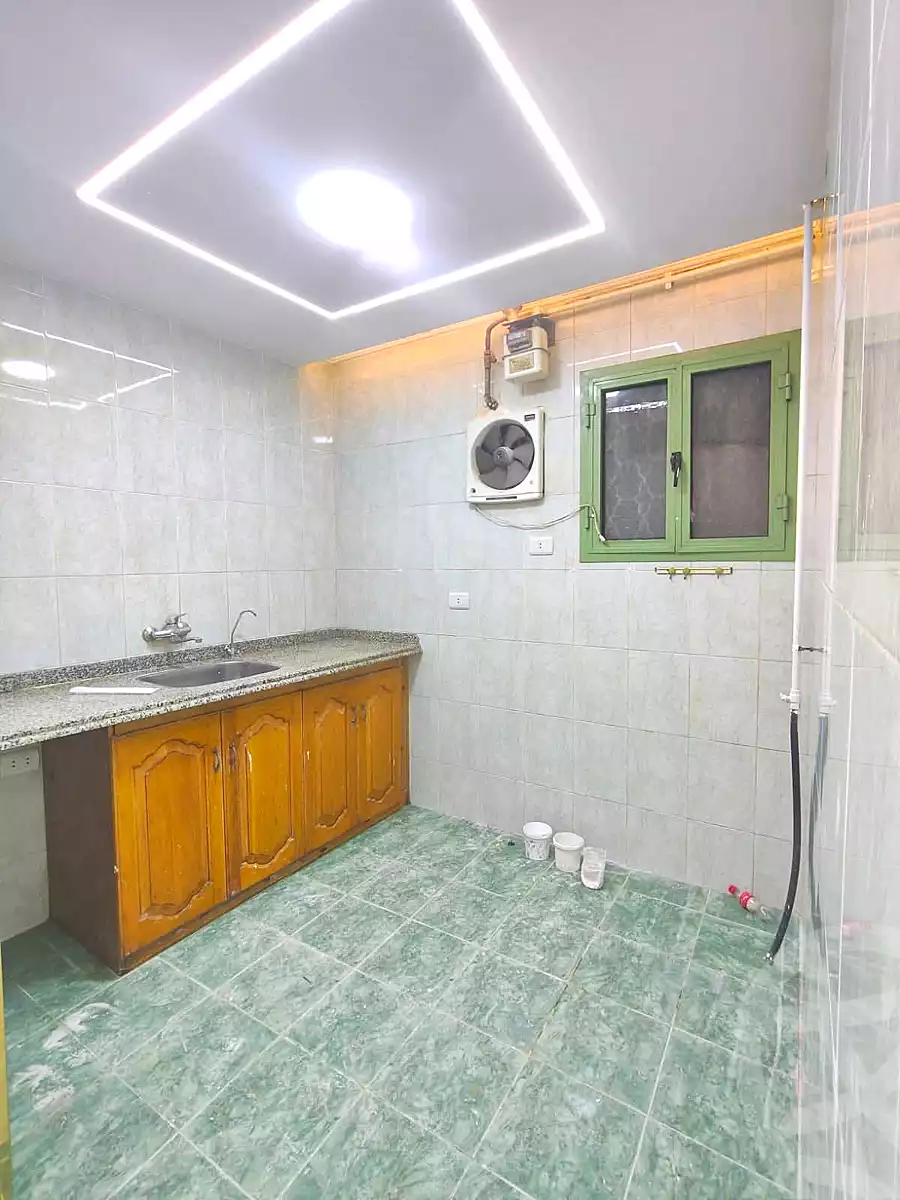 https://aqarmap.com.eg/ar/listing/6689442-for-sale-alexandria-sydy-bshr-sydy-bshr-bhry-gamal-abd-el-nasir-st