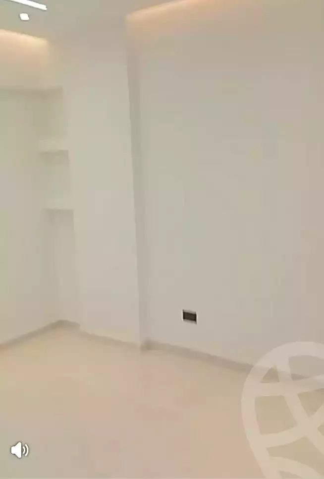 https://aqarmap.com.eg/ar/listing/6689501-for-sale-alexandria-sydy-bshr-sydy-bshr-bhry-mohamed-el-srafi-st.