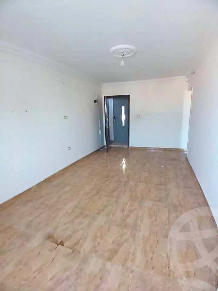 https://aqarmap.com.eg/en/listing/6689585-for-sale-alexandria-el-asafra-seyam-st