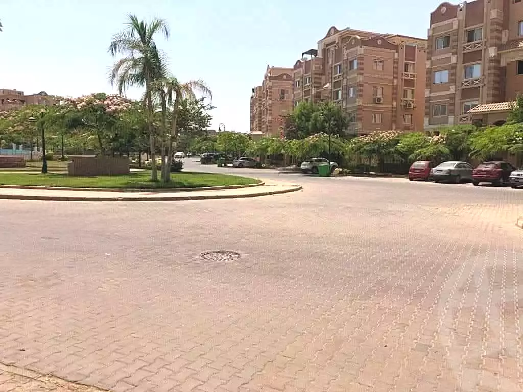 https://aqarmap.com.eg/ar/listing/6689823-for-rent-cairo-el-sheikh-zayed-city-compounds-continental-gardens