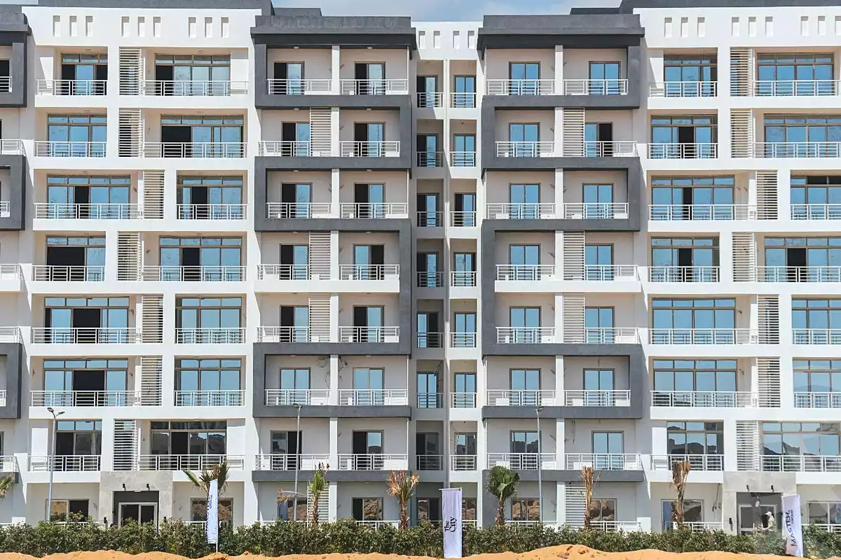 https://aqarmap.com.eg/ar/listing/6690061-for-sale-cairo-new-administrative-capital-r7-the-city-compound-master-group