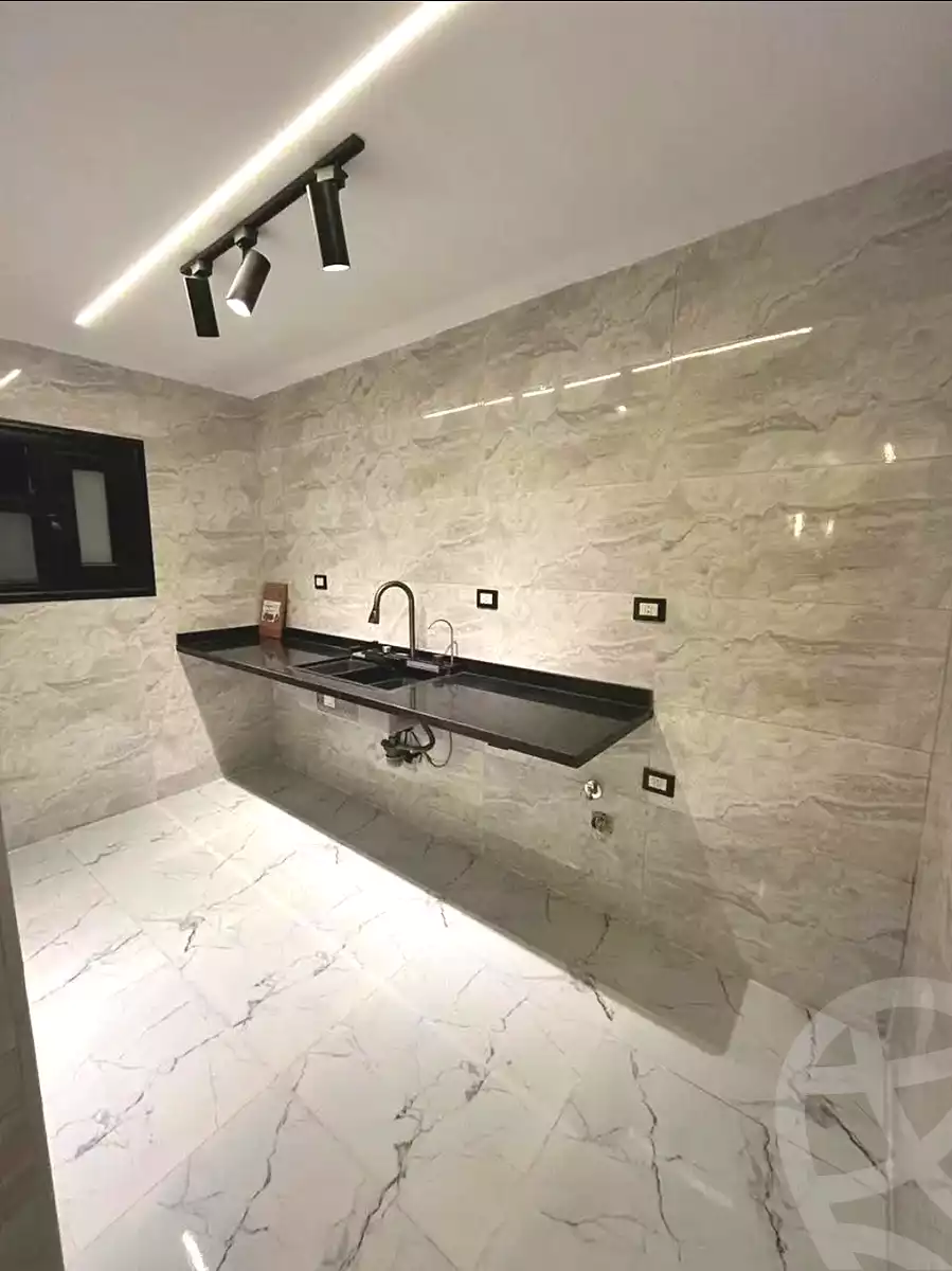 https://aqarmap.com.eg/ar/listing/6690625-for-sale-alexandria-l-jmy-lbytsh-bianchiii-el-arbaeen-st