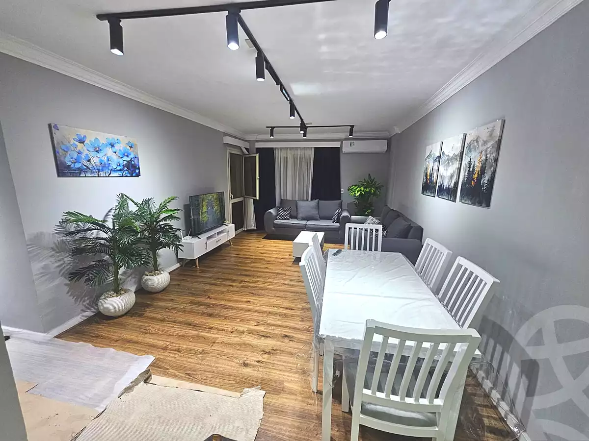 https://aqarmap.com.eg/en/listing/6690843-for-rent-cairo-6th-of-october-compounds-jn-ktwbr