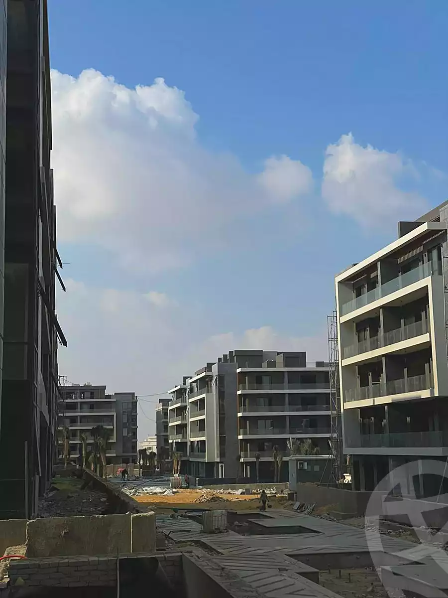 https://aqarmap.com.eg/en/listing/6690291-for-sale-cairo-new-cairo-compounds-el-patio-oro