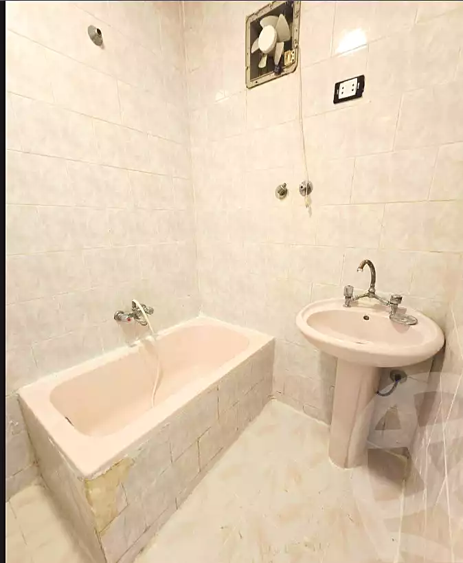 https://aqarmap.com.eg/ar/listing/6692230-for-sale-alexandria-l-jmy-shataa-el-nakheel