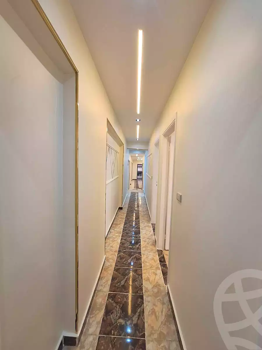 https://aqarmap.com.eg/ar/listing/6692246-for-sale-alexandria-sydy-bshr-sydy-bshr-bhry-street-17