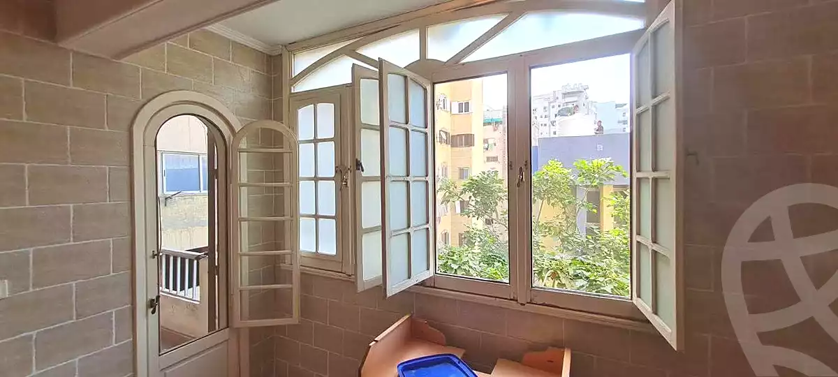 https://aqarmap.com.eg/ar/listing/6692252-for-sale-alexandria-l-jmy-lbytsh-al-samalehy-1-st
