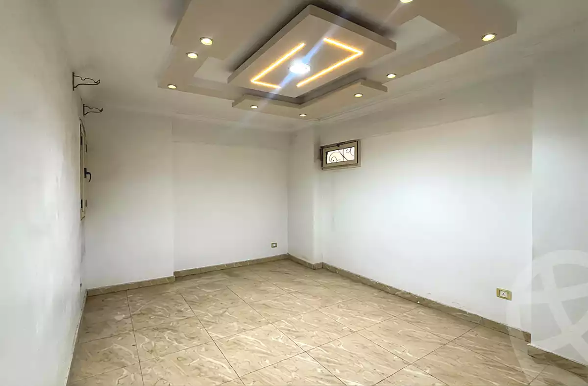 https://aqarmap.com.eg/ar/listing/6692275-for-sale-alexandria-sydy-bshr-sydy-bshr-bhry-ali-hipa-st