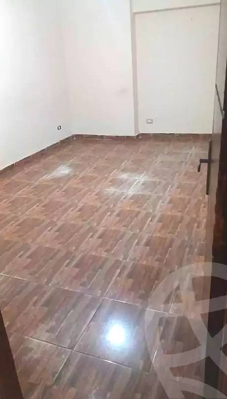 https://aqarmap.com.eg/en/listing/6692344-for-rent-alexandria-sydy-bshr