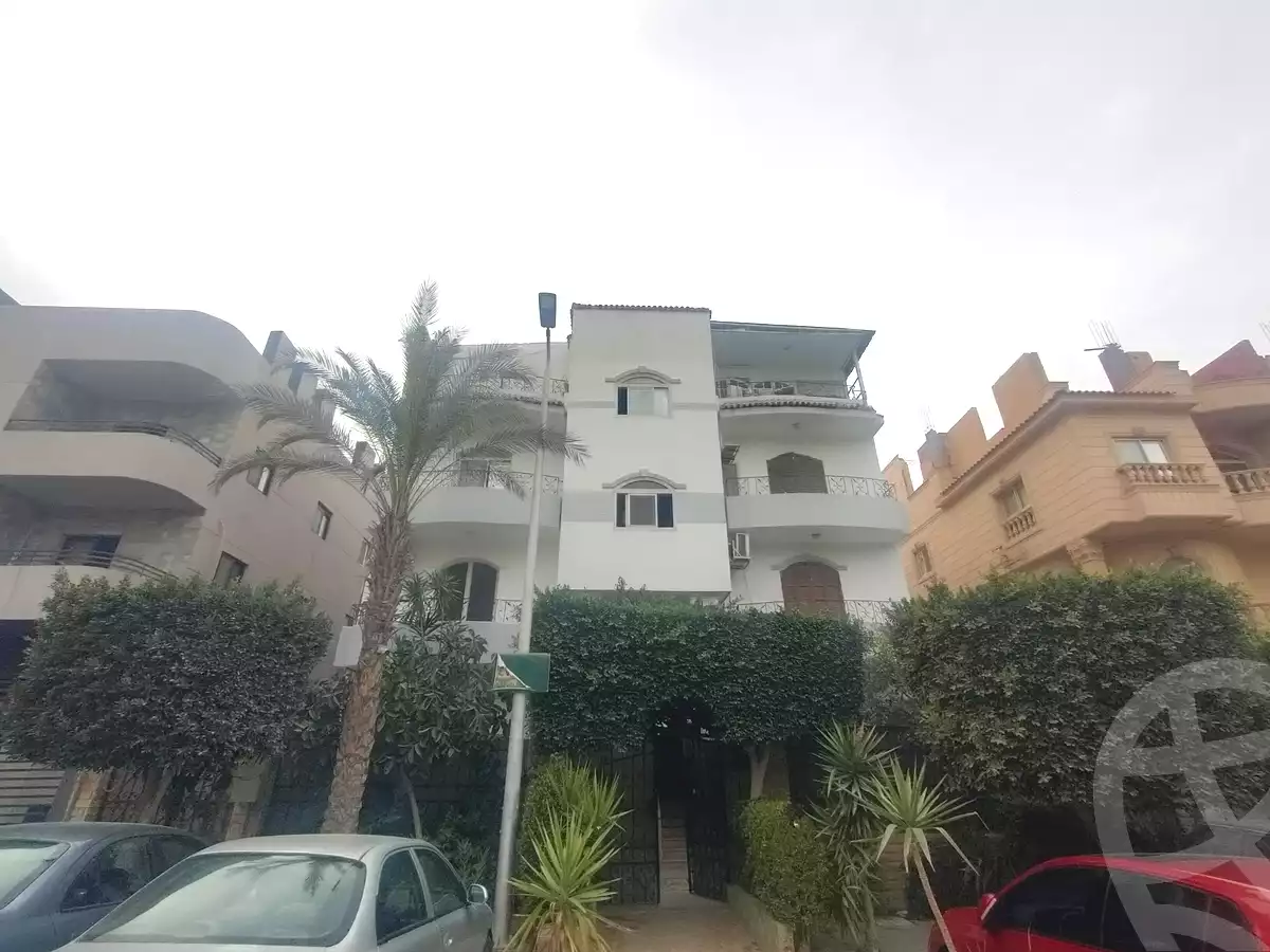 https://aqarmap.com.eg/ar/listing/6692755-for-sale-cairo-new-cairo-el-ahyaa-first-neighborhood-street-3
