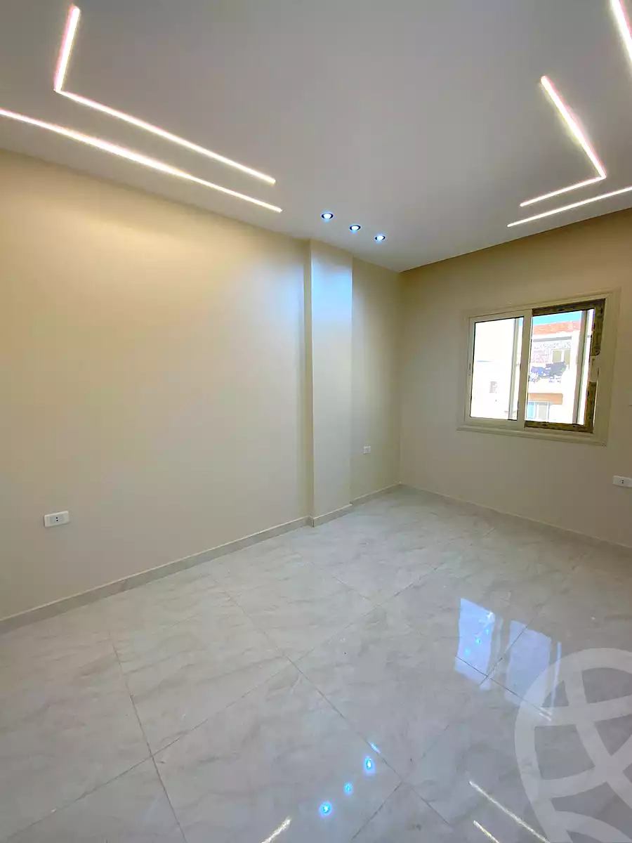 https://aqarmap.com.eg/ar/listing/6693102-for-sale-cairo-6th-of-october-el-ahyaa-neighborhood-2nd