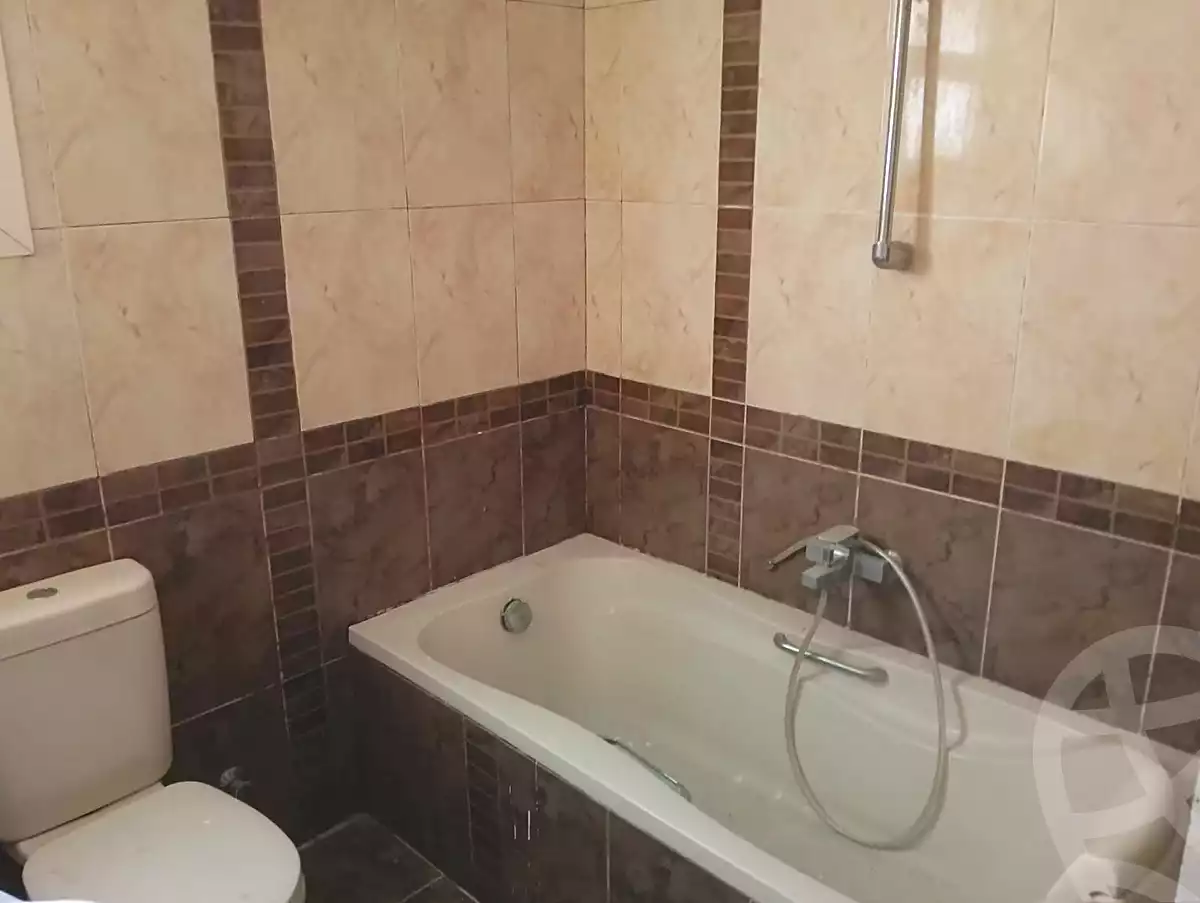 https://aqarmap.com.eg/en/listing/6693605-for-sale-cairo-el-sheikh-zayed-city-compounds-hadayek-el-mohandiseen