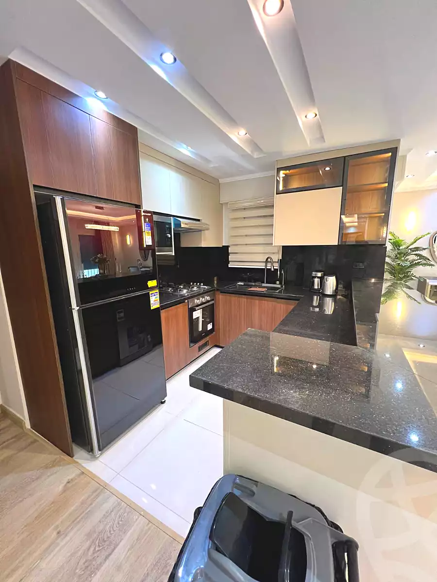 https://aqarmap.com.eg/en/listing/6693471-for-sale-cairo-new-cairo-compounds-mwrd-fq-llttwyr