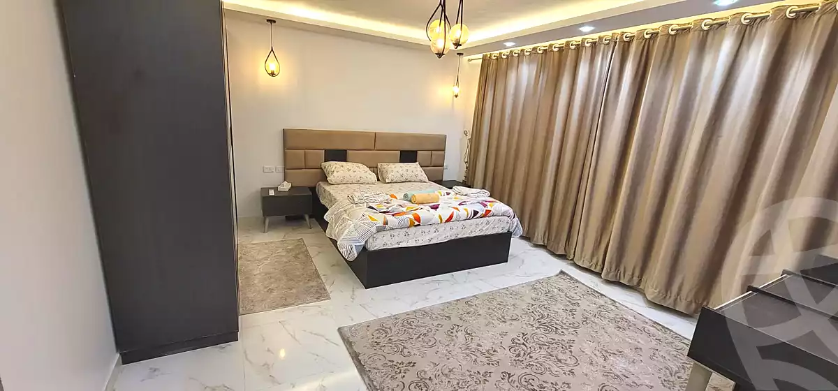 https://aqarmap.com.eg/ar/listing/6693745-for-rent-cairo-new-cairo-90th-street-auc