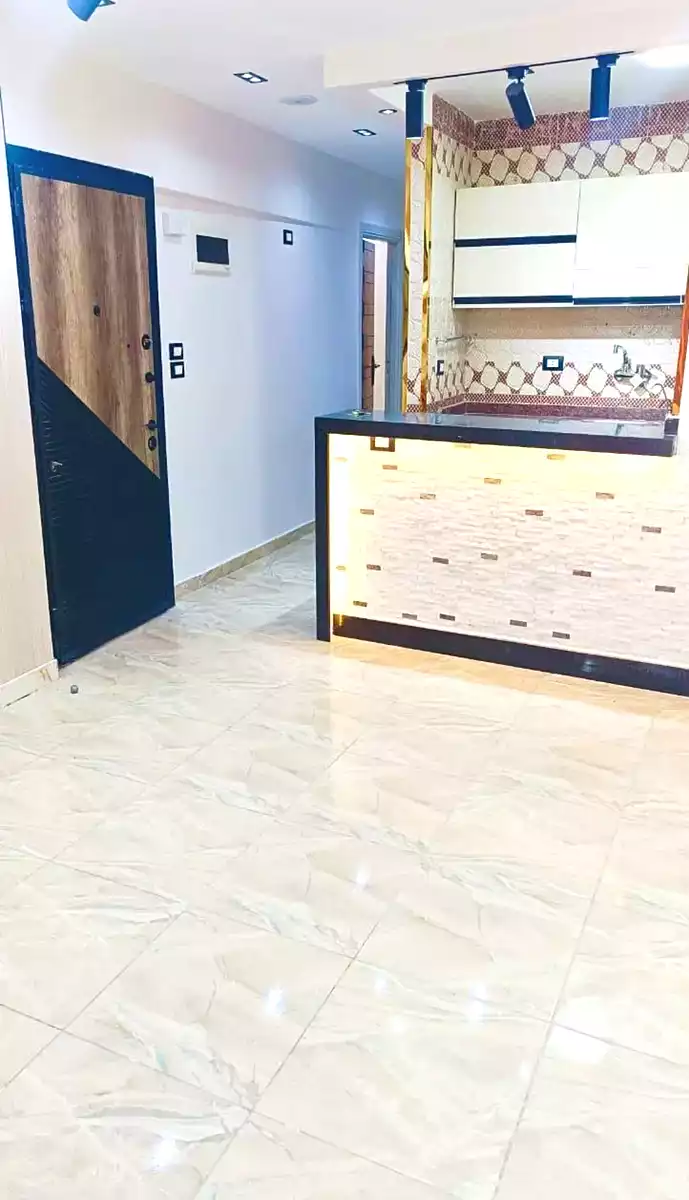 https://aqarmap.com.eg/ar/listing/6693775-for-sale-alexandria-sydy-bshr-sydy-bshr-bhry