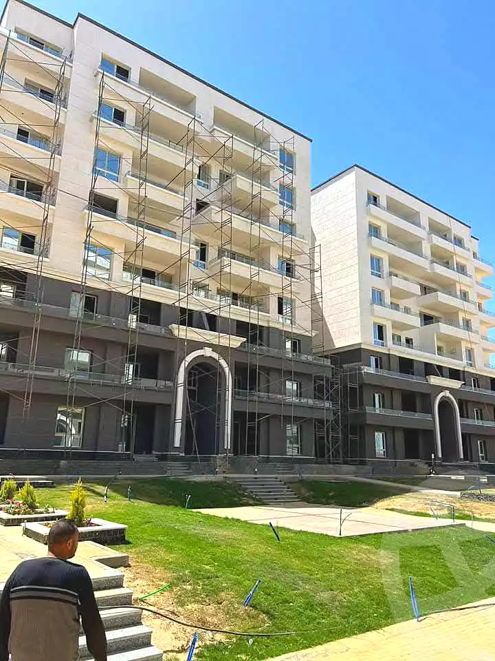 https://aqarmap.com.eg/ar/listing/6693811-for-sale-cairo-new-administrative-capital-r8-tj-msr