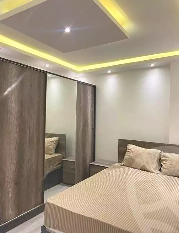 https://aqarmap.com.eg/ar/listing/6693830-for-rent-cairo-el-sheikh-zayed-city-small-investor