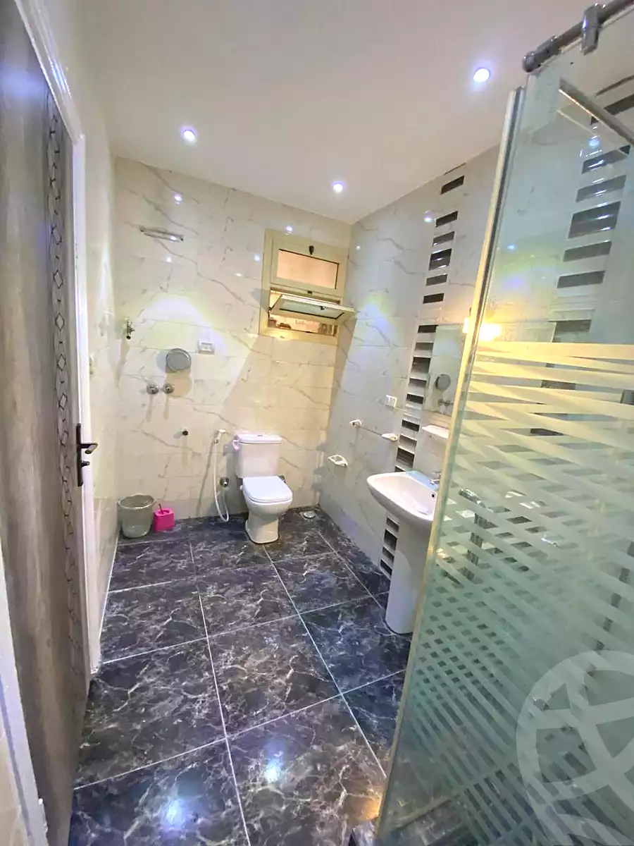 https://aqarmap.com.eg/ar/listing/6693900-for-sale-cairo-new-cairo-el-ahyaa-first-neighborhood-street-1