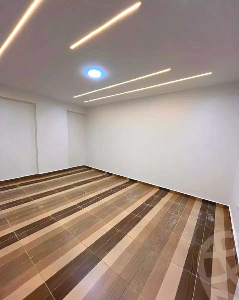 https://aqarmap.com.eg/ar/listing/6694138-for-sale-alexandria-l-jmy-lbytsh-el-reyad-st