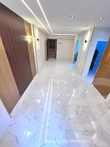 https://aqarmap.com.eg/ar/listing/6694223-for-sale-alexandria-l-jmy-lbytsh-el-hay-st