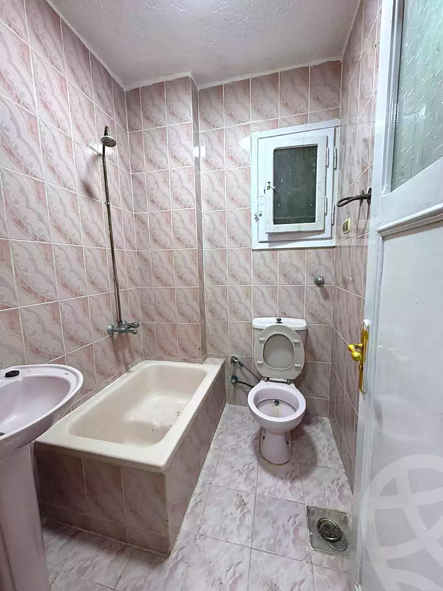https://aqarmap.com.eg/ar/listing/6694577-for-sale-alexandria-l-jmy-shataa-el-nakheel