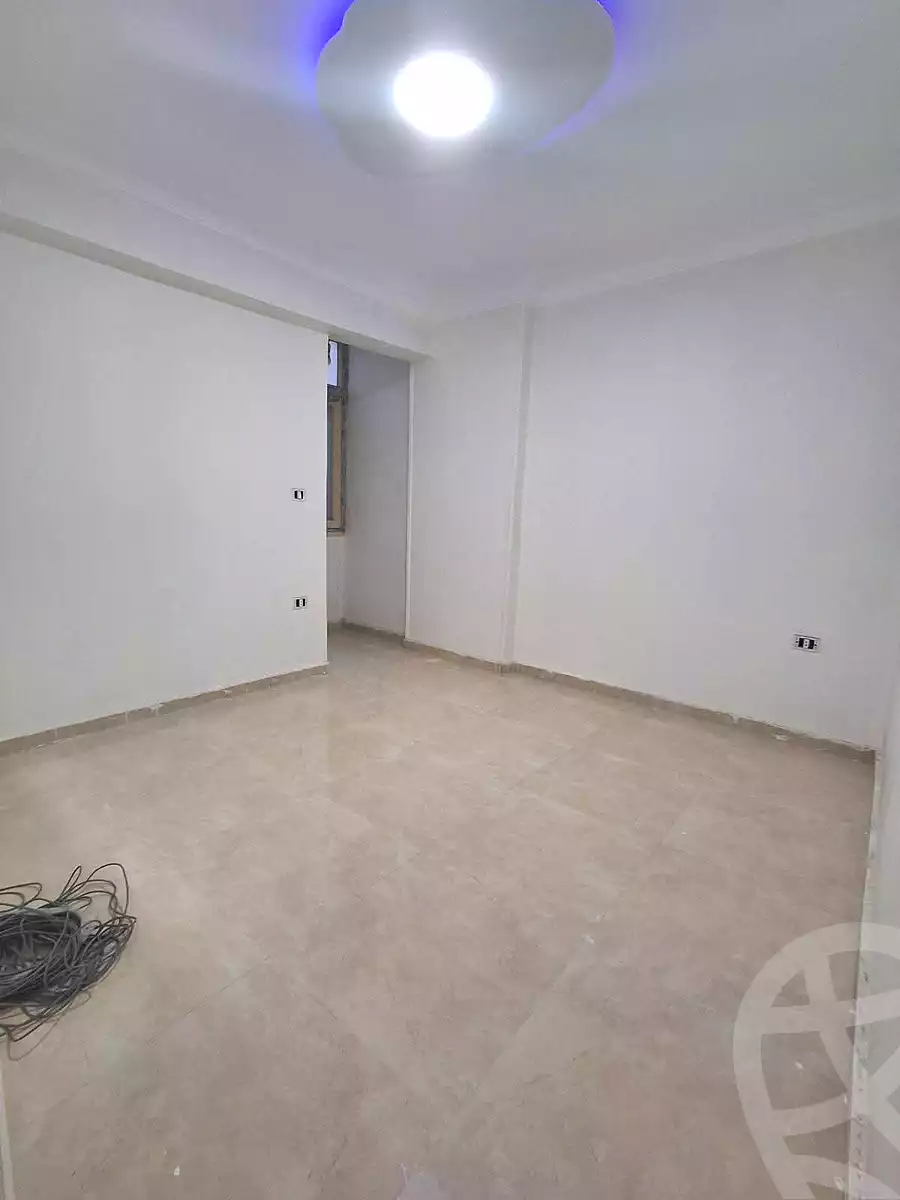https://aqarmap.com.eg/ar/listing/6695132-for-sale-alexandria-l-jmy-lbytsh-bianchiii-el-bashwat-st