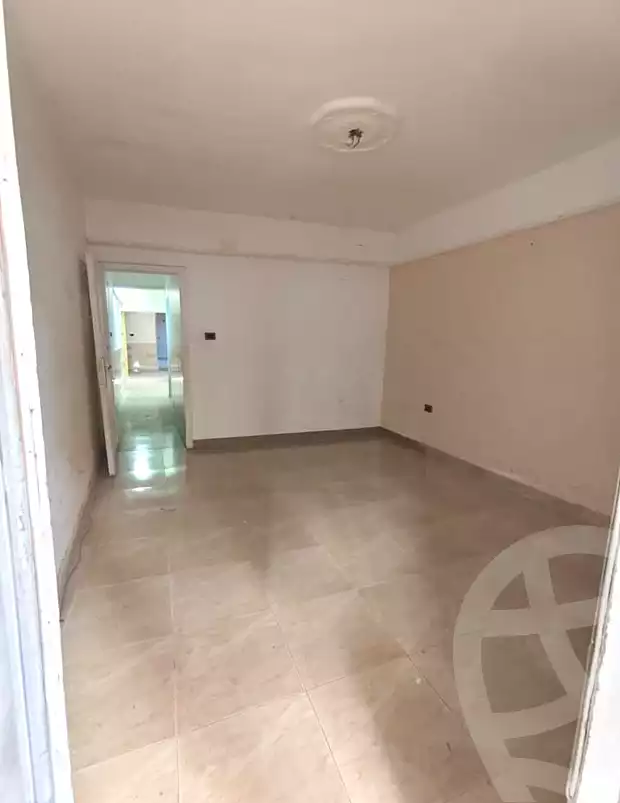 https://aqarmap.com.eg/ar/listing/6695409-for-sale-alexandria-l-jmy-lbytsh-ain-shams-st