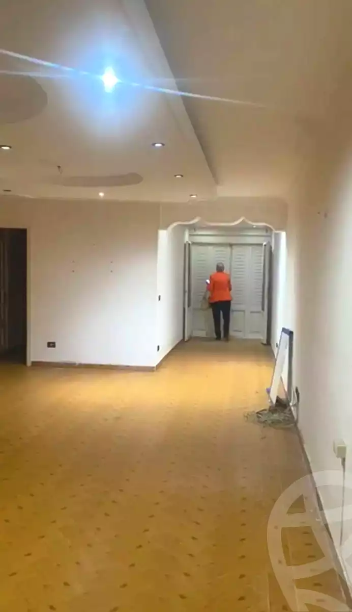 https://aqarmap.com.eg/ar/listing/6695554-for-rent-alexandria-zezenia