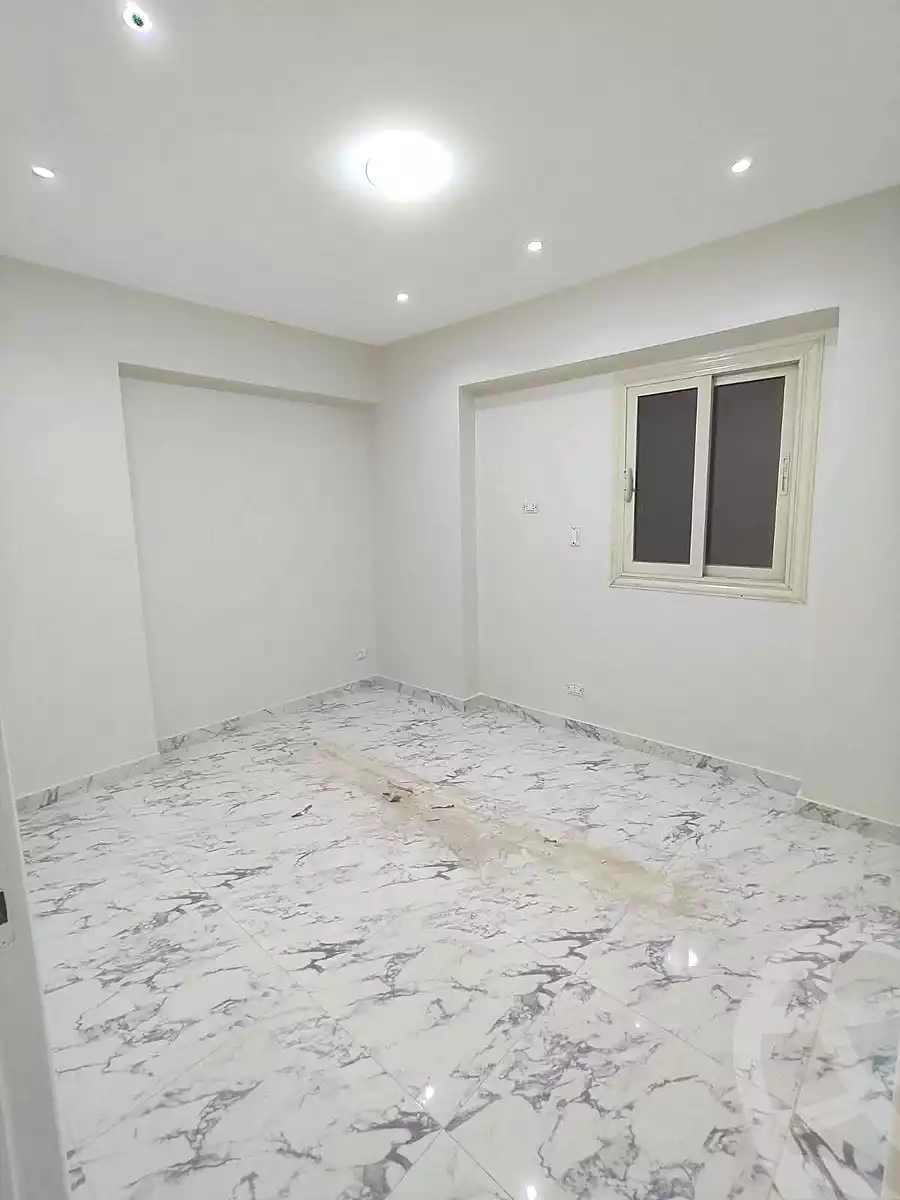 https://aqarmap.com.eg/ar/listing/6695595-for-rent-alexandria-miami