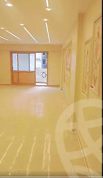 https://aqarmap.com.eg/ar/listing/6696104-for-sale-alexandria-sydy-bshr-sydy-bshr-bhry-gamal-abd-el-nasir-st