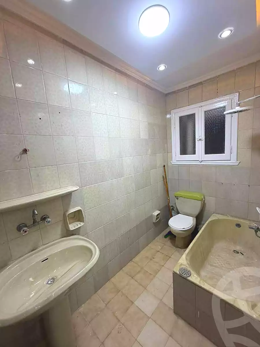 https://aqarmap.com.eg/en/listing/6696243-for-sale-alexandria-l-jmy-lbytsh-el-hanafeya-st