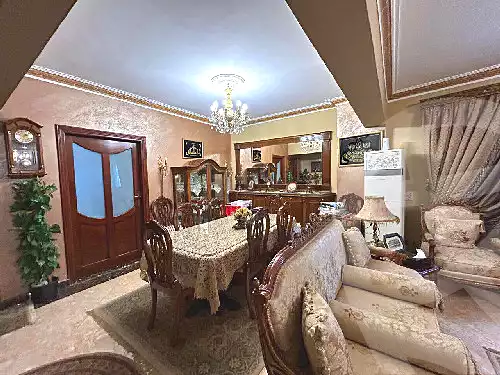 https://aqarmap.com.eg/en/listing/6696271-for-sale-cairo-new-cairo-el-ahyaa-first-neighborhood-street-1