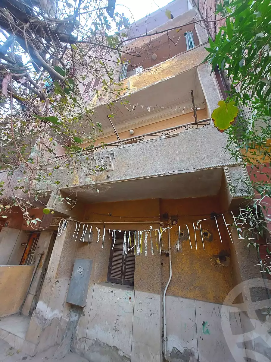 https://aqarmap.com.eg/en/listing/6695041-for-sale-cairo-helwan-el-shareaa-el-sharby-st