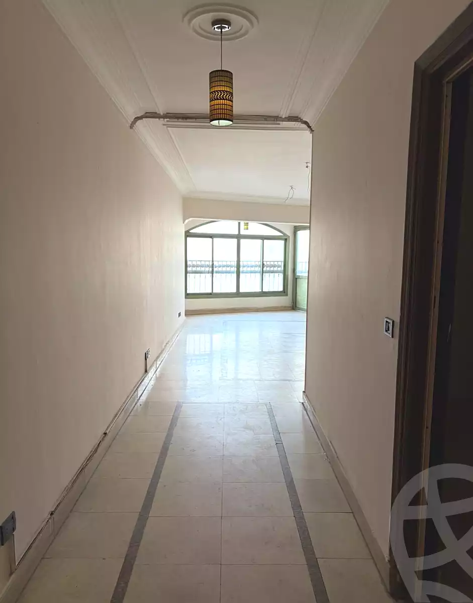 https://aqarmap.com.eg/ar/listing/6696554-for-sale-cairo-ljyz-el-warraq-kwrnysh-lwrq