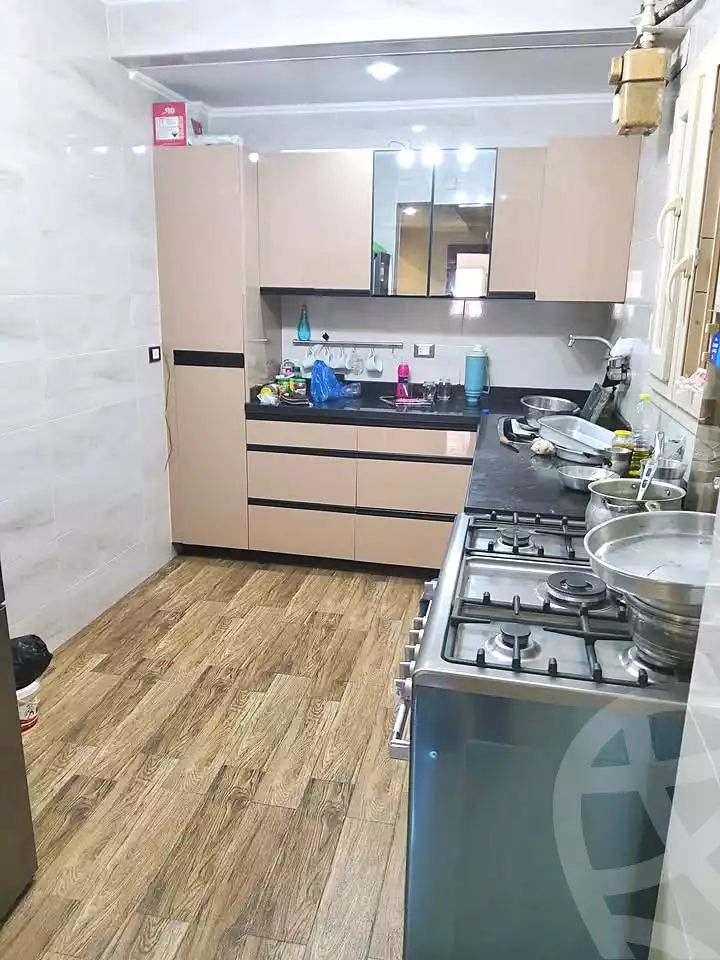 https://aqarmap.com.eg/ar/listing/6696643-for-sale-alexandria-sydy-bshr-sydy-bshr-bhry-gamal-abd-el-nasir-st