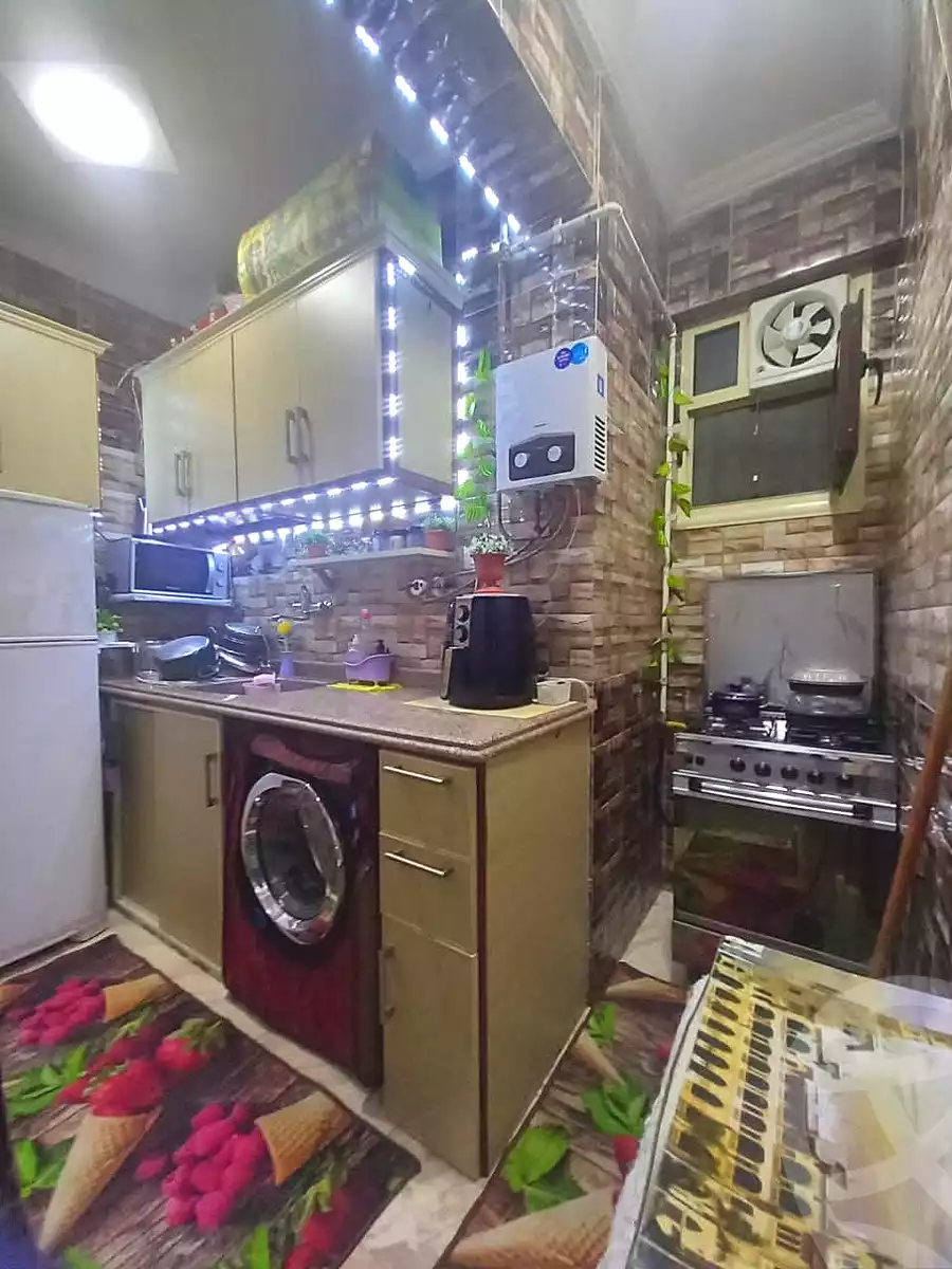 https://aqarmap.com.eg/ar/listing/6696790-for-sale-alexandria-moharram-bey-amir-el-bahr-st