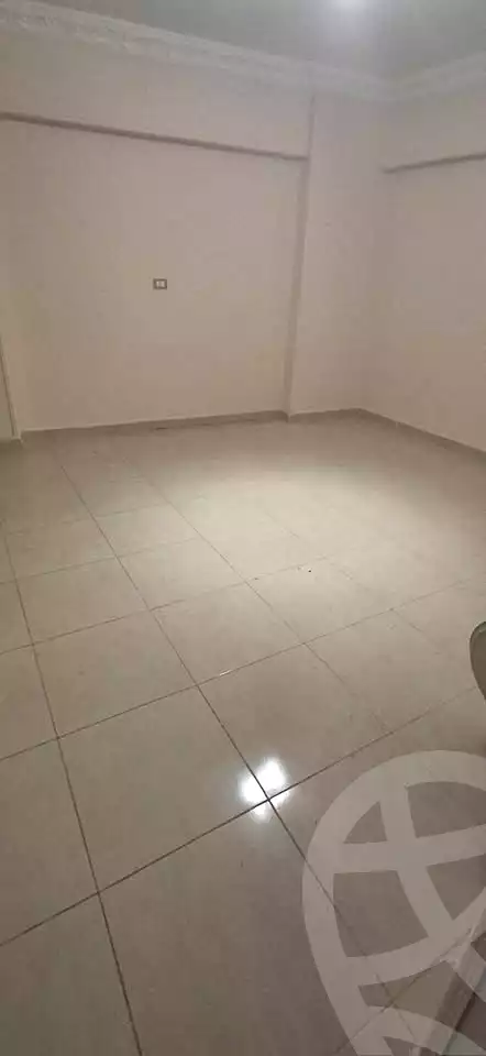 https://aqarmap.com.eg/ar/listing/6696932-for-rent-alexandria-l-jmy-lbytsh-ibrahim-othman-st