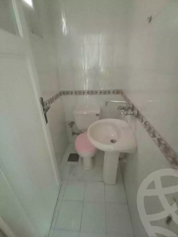 https://aqarmap.com.eg/ar/listing/6697016-for-sale-alexandria-ganaklis