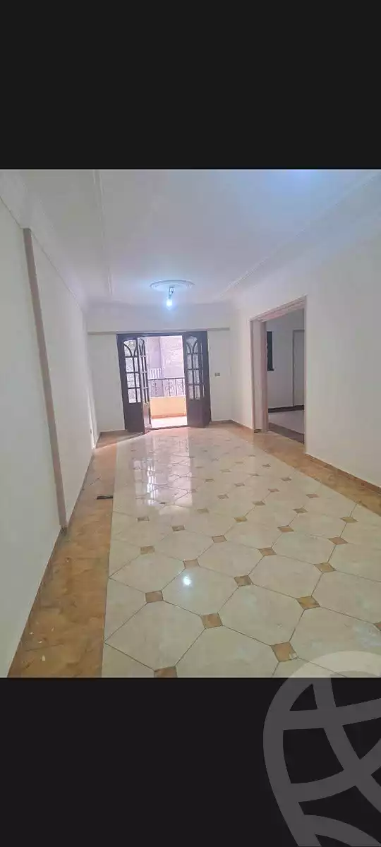 https://aqarmap.com.eg/ar/listing/6697220-for-sale-alexandria-miami-shr-jml-bd-lnsr