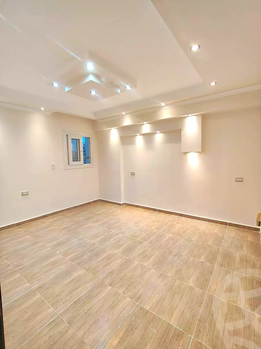 https://aqarmap.com.eg/ar/listing/6697835-for-sale-alexandria-tharwat