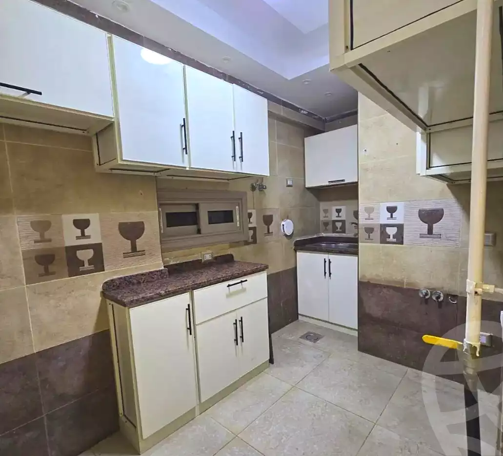 https://aqarmap.com.eg/ar/listing/6698557-for-sale-alexandria-el-asafra-l-sfr-bhry-el-geish-rd