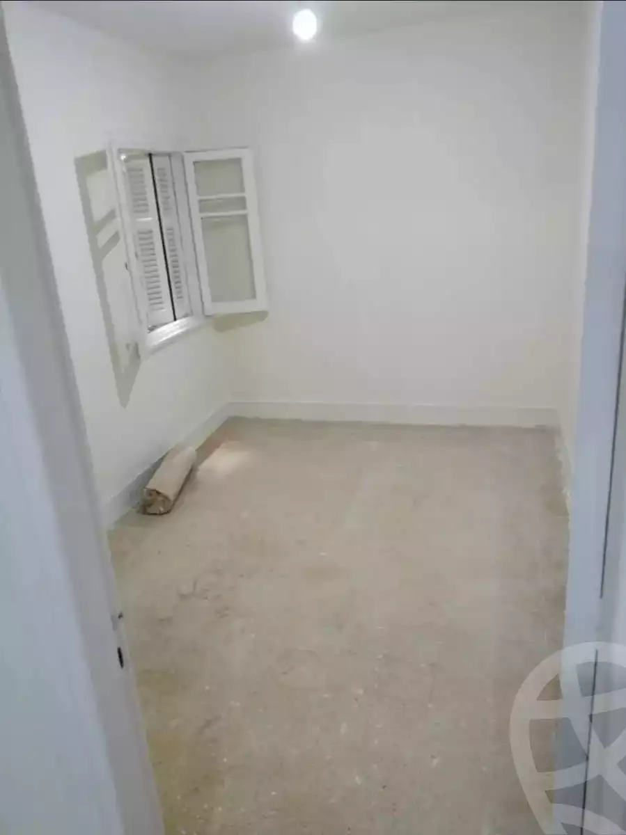 https://aqarmap.com.eg/ar/listing/6698913-for-sale-alexandria-miami-shr-jml-bd-lnsr